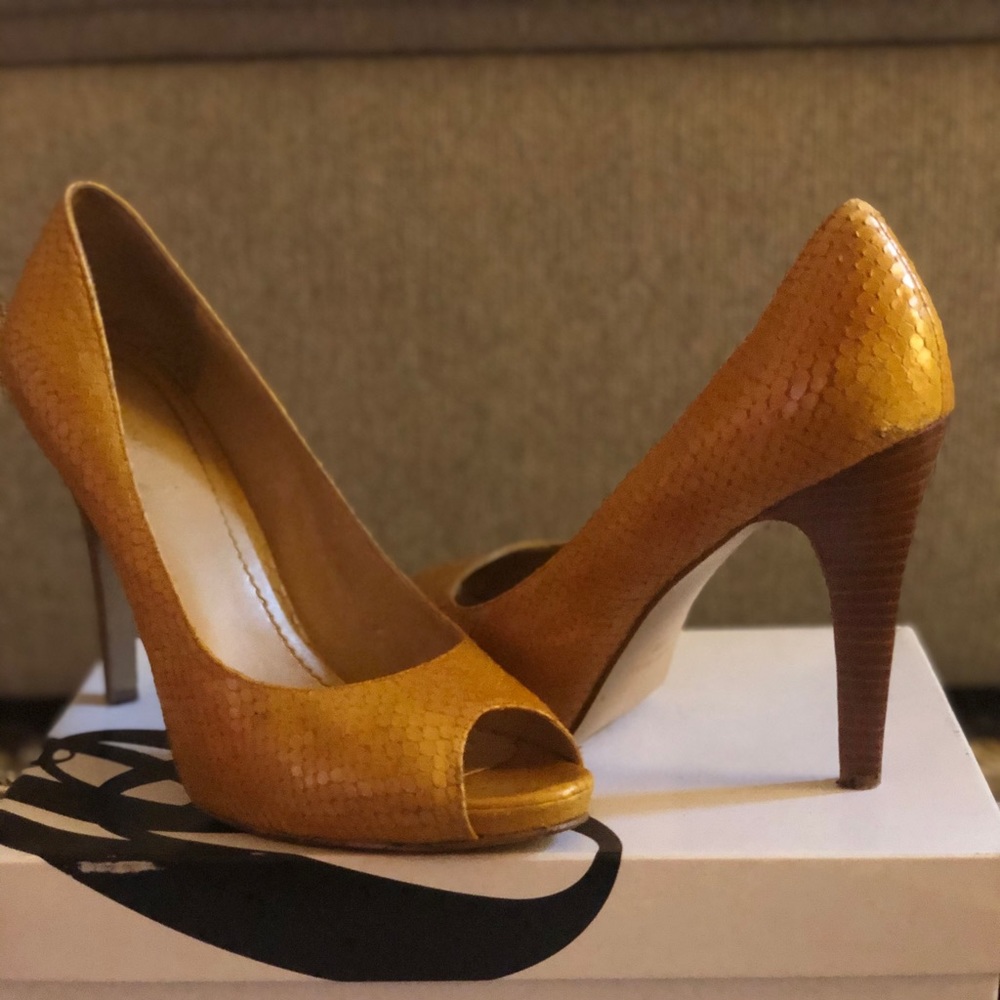Nine West open toe heel